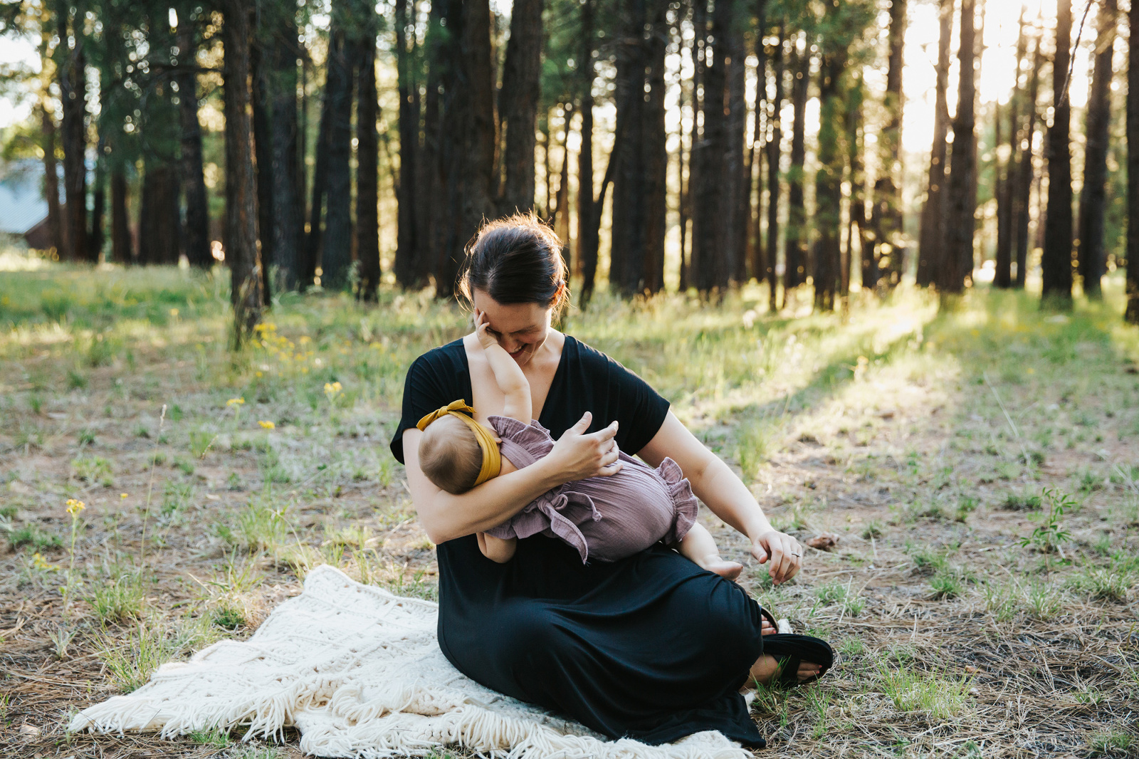 Hattie-Baby-Nursing-Family-Hillsboro-Oregon-Meg-Ross-Photography