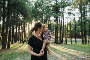 Hattie-Baby-Nursing-Family-Hillsboro-Oregon-Meg-Ross-Photography