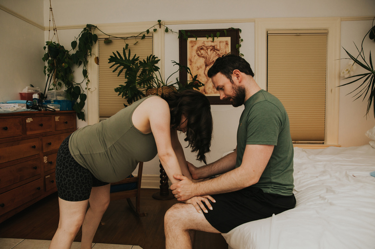 option four for what to wear for birth photos is to help your partner